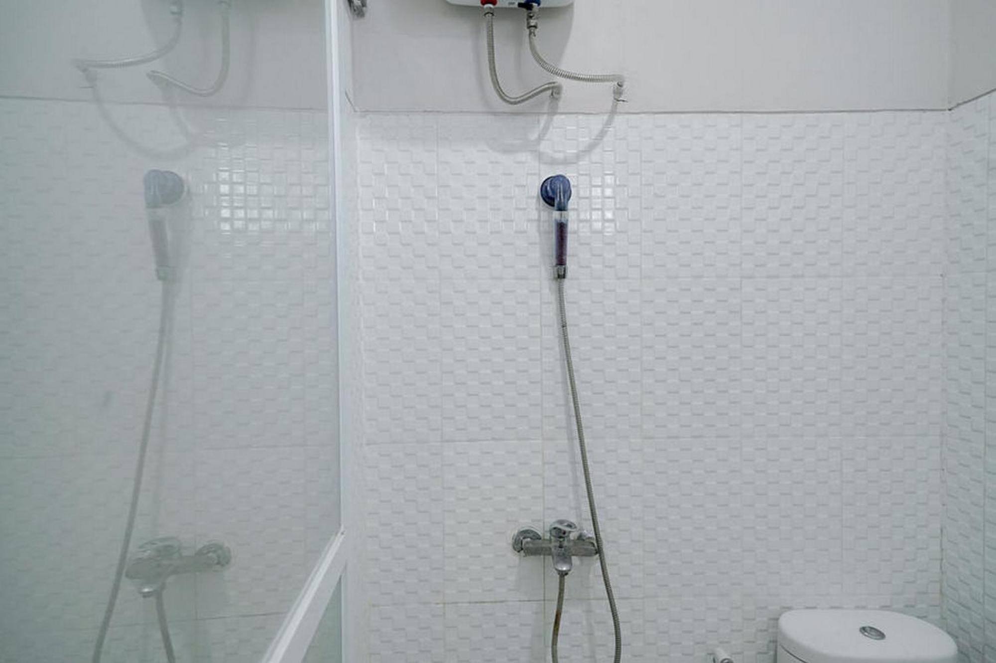 Urbanview Hotel Bari Syariah Palembang By Reddoorz Ngoại thất bức ảnh